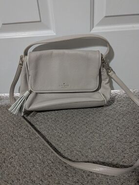 Kate Spade Leather Crossbody in Off-White/Cream